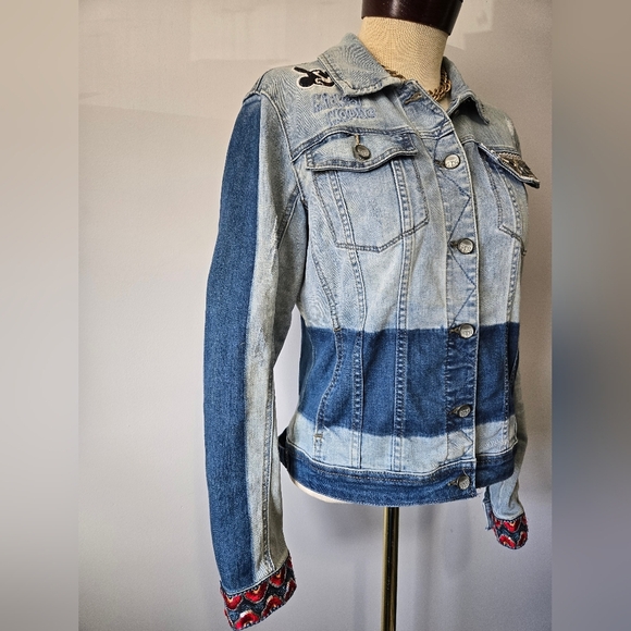 DESIGUAL × DISNEY Mickey Mouse Denim Jacket with Embroidered Details. Size 38/ M - Picture 2 of 16